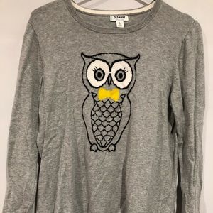 Grey owl sweater size large